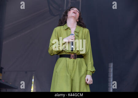 Vancouver, Canada. 03Sep, 2017. Vancouver, Canada. 3 Sep, 2017. Nuova Zelanda il cantante-cantautore lorde effettuando al iHeartRadio palla spiaggia presso l'Anfiteatro PNE in Vancouver, BC, Canada. Credito: Jamie Taylor/Alamy Live News. Foto Stock