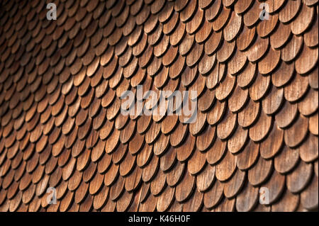 Scandole di Legno su edificio tradizionale, Baviera, Germania Foto Stock