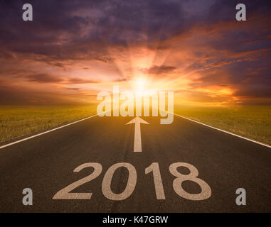 Empty Road in direzione nuovo anno 2018 Foto Stock