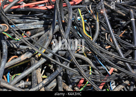 Cantiere di rottami, rifiuti di metallo azioni in una società di riciclaggio, Schrottplatz, Metallabfaelle Lager in einem Recyclingbetrieb Foto Stock