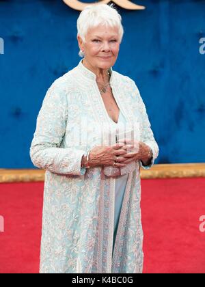 London, Regno Unito di Gran Bretagna e Irlanda del Nord. 05 Sep, 2017. Judi Dench assiste Victoria & ABDUL - UK Premiere - Londra, Inghilterra (05/09/2017) | utilizzo del credito in tutto il mondo: dpa/Alamy Live News Foto Stock