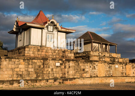 Tombe reali al Rova di Antananarivo, Royal Palace complesso, Madagascar Foto Stock