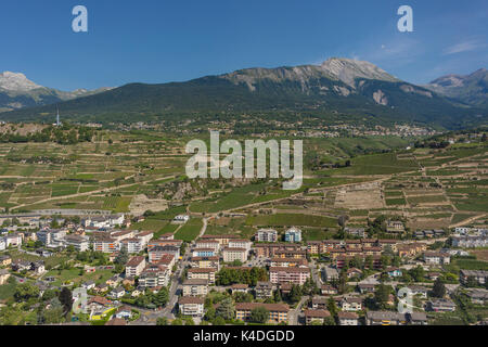 SION, Svizzera - Vista di alloggiamento in Sion, Canton Vallese. Foto Stock