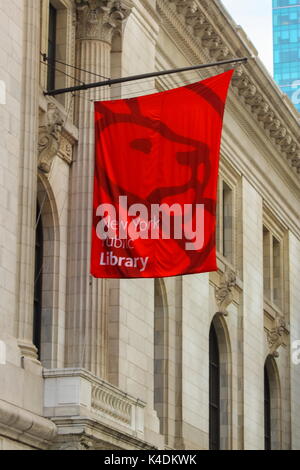 New York, Stati Uniti d'America - 27 Settembre 2016: Biblioteca Pubblica di New York bandiera. Foto Stock