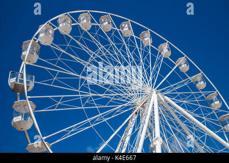 Cerca fino al magnifico Bournemouth ruota grande situato sul lungomare di Bournemouth, Regno Unito. Foto Stock
