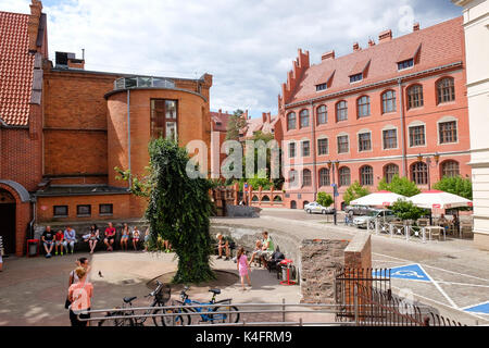 Città Vecchia Dominikanska street view in Torun, Polonia Foto Stock