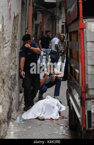 Napoli, Italia. 6 Settembre, 2017. Due omicidi di camorra a Napoli, le vittime Edoardo Amoruso cognato di Giuliano fratelli, ex boss della forcella è Salvatore Dragonetti Credit: Indipendente Photo Agency Srl/Alamy Live News Foto Stock