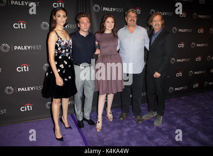 Beverly Hills, Ca. 6 Sep, 2017. Emmy Rossum, Jeremy Allen White, Emma Kenney, John Wells, William H. Macy, a screening SHAMELESS & pannello durante il 11TH Annuale PALEYFEST CADUTA TV anteprime presso il Paley Centre for Media In California il 6 settembre 2017. Credito: Faye S/media/punzone Alamy Live News Foto Stock