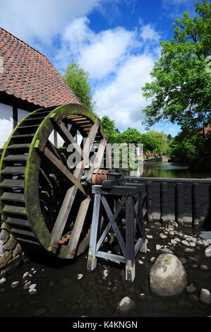 Un viaggio indietro nel tempo al Den Gamle By (Città Vecchia), un open-air folk museum ad Aarhus in Danimarca. Foto Stock