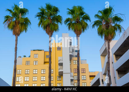 Architettura art deco su Collins Avenue, South Beach, Miami Beach, Miami, Florida, Stati Uniti d'America, America del nord Foto Stock