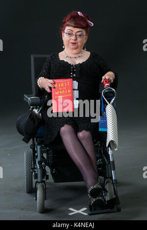 Scrittore e per i diritti dei portatori di handicap attivista pepe penny frequenta un photocall durante l'Edinburgh International book festival il 12 agosto 2017 in edinburg Foto Stock