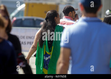 Sao Paulo, Brasile. 7 Sep, 2017. sfilata militare del 7 settembre segna le celebrazioni dell indipendenza del Brasile nel sambodrome in anhembi credito: dario oliveira/zuma filo/alamy live news Foto Stock