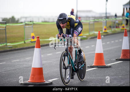 La Gran Bretagna è pro cycling 2017 tour della Gran Bretagna - Fase 5 - la fase di tendring cronometro individuale in clacton seafront. cavalieri cavalcano 16km, o 10 miglia. tendring in Essex è stato scelto per ospitare il cronometro individuale stadio durante questo anno di ovo energy tour della Gran Bretagna, come di tutto il mondo top rider disputare la corsa contro l'orologio durante la fase cinque di giovedì 7 settembre. Foto Stock