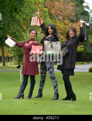 Sister sledge preforma a un concerto di beneficenza a Prestonfield House Hotel, Edinburgh Foto Stock