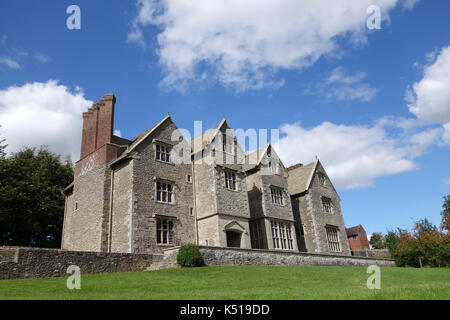 Wilderhope Manor una cinquecentesca di Manor House In Shropshire proprietà del National Trust e utilizzato un ostello della gioventù Foto Stock