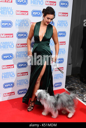 Ashleigh butler e sully frequentando l'animale hero Awards tenutosi presso la struttura Grosvenor House hotel di Londra. press association foto. picture Data: giovedì 7 settembre 2017. Foto di credito dovrebbe leggere: ian west/pa filo Foto Stock