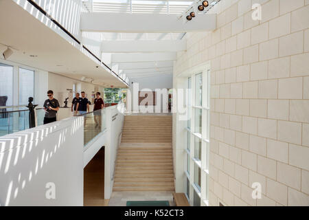 Savannah Georgia,Telfair Museums,Jepson Center,Contemporary art Museum,Staircase,Inside,USA US United States America North American,GA170512087 Foto Stock