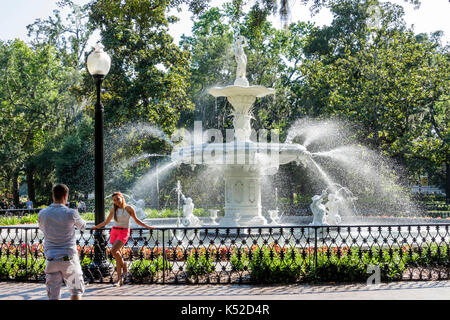 Savannah Georgia,quartiere storico,Forsyth Park,Fountain,USA Stati Uniti America Nord America,GA170512092 Foto Stock