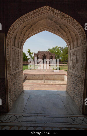 L antica moschea Jama, Agra, India Foto Stock