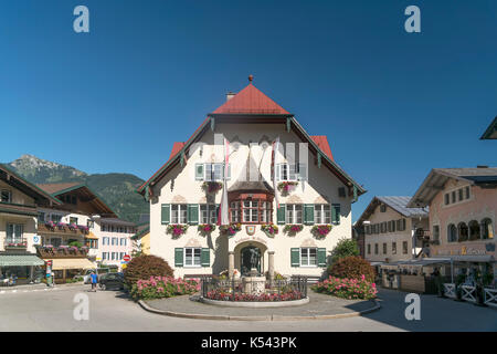 Gilgen am Wolfgangsee, Salzkammergut, Österreich | Municipio St. Gilgen al lago Wolfgangsee, regione Salzkammergut, Austria Foto Stock