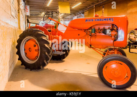 Alllis Chalmers trattore alla fiera agricola Foto Stock