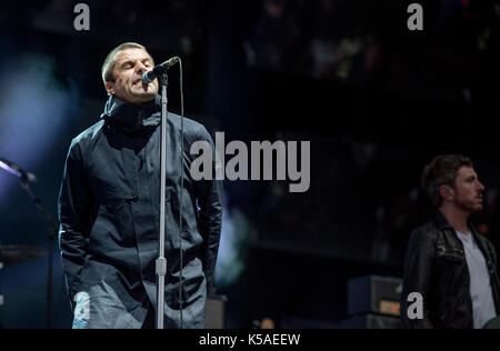 Leeds, Regno Unito. 25thaugust 2017. Liam Gallagher esegue sul palco principale al festival di Leeds 2017, Bramham Park, Leeds 25/08/2017 © gary mather/alamy live Foto Stock