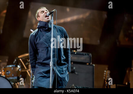 Leeds, Regno Unito. 25thaugust 2017. Liam Gallagher esegue sul palco principale al festival di Leeds 2017, Bramham Park, Leeds 25/08/2017 © gary mather/alamy live Foto Stock