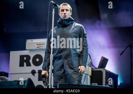 Leeds, Regno Unito. 25thaugust 2017. Liam Gallagher esegue sul palco principale al festival di Leeds 2017, Bramham Park, Leeds 25/08/2017 © gary mather/alamy live Foto Stock