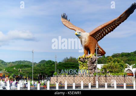 Colpo di Langkawi Eagle Square dal mare Foto Stock
