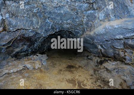 Antica grotta lavica Vulcano Masaya nicaragua Foto Stock