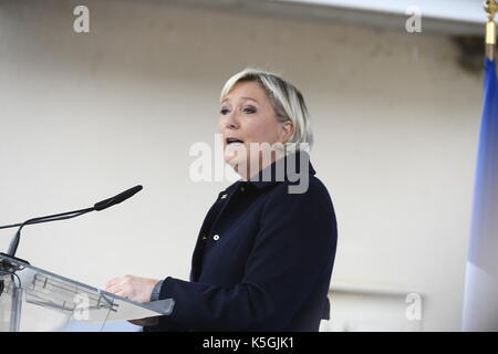 Riunione di Brachay di Marine LEPEN Foto Stock