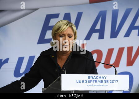Riunione di Brachay di Marine LEPEN Foto Stock