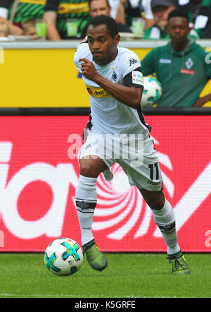 Moenchengladbach, Germania. 09Sep, 2017. moenchengladbach, Germania, 9 settembre 2017, Bundesliga giornata 3, borussia moenchengladbach - sg eintracht Francoforte: raffael (moenchengladbach) controlla la sfera. Credito: juergen schwarz/alamy live news Foto Stock