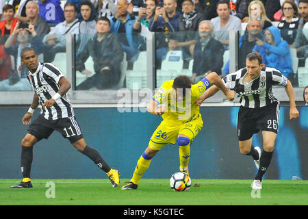 Torino, Italia. Il 9 settembre, 2017. përparim hetemaj (a.c. Chievo Verona) durante il match di serie a tim tra Juventus e ac Chievo Verona presso lo stadio Allianz. Il risultato finale della partita è 3-0 . credito: Fabio petrosino/alamy live news Foto Stock