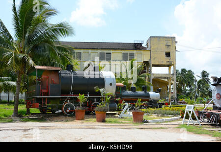 Remedios, Cuba - Luglio 27, 2016: il museo dell'industria dello zucchero e museo di vapore a remedios, è un vecchio zucchero cubano mulino con la propria stazione ferroviaria. Foto Stock