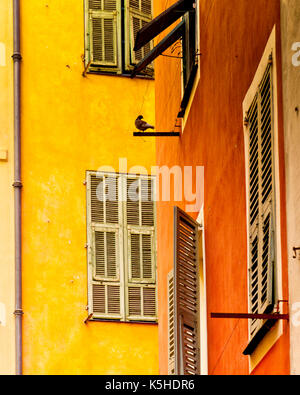 Strade medievali nella città vecchia di Nizza, Francia Foto Stock