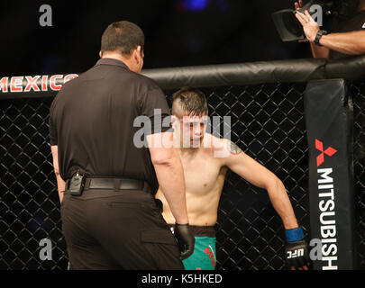 Brandon moreno prende su sergio pettis durante l'ufc fight night 114 a arena ciudad de mexico a Città del Messico. dotato di: brandon moreno dove: Città del Messico, Messico quando: 06 ago 2017 credit: wenn.com Foto Stock