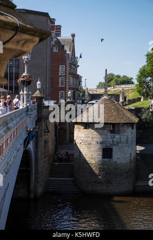 Lendal ponte sul fiume Ouse in York, estati giorno, England, Regno Unito Foto Stock