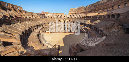 Vista panoramica di Arena, Colosseo, Roma, Italia Foto Stock