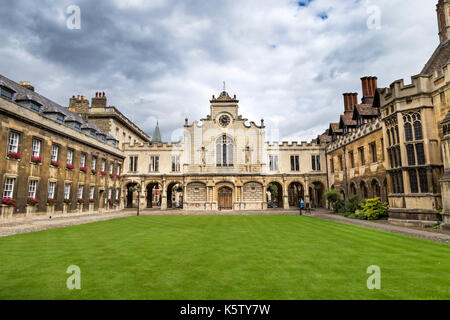 La vecchia corte di Peterhouse College di Cambridge, Regno Unito Foto Stock