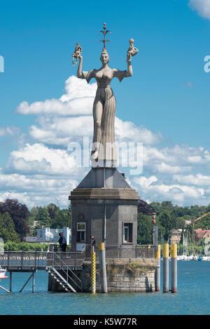 Statua Imperia all'ingresso del porto, Lago di Costanza, Costanza, Baden-Württemberg, Germania Foto Stock