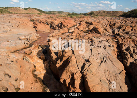 Il eroso fiume Betsiboka, Madagascar Foto Stock