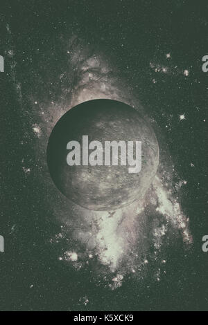 Il sistema solare - Mercurio. È la più piccola e più vicina al sole delle otto pianeti del sistema solare, con un periodo orbitale di circa 88 Terra d Foto Stock