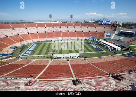 Los Angeles, CA, Stati Uniti d'America. Decimo Sep, 2017. NFL Indianapolis Colts vs Los Angeles Rams presso il Los Angeles Memorial Coliseum di Los Angeles, Ca il 10 settembre 2017. (Assoluta fotografo completo & Company Credit: Jevone Moore/MarinMedia.org/Cal Sport Media (rete televisione vi preghiamo di contattare il vostro rappresentante di vendita per uso televisivo. Credito: csm/Alamy Live News Foto Stock