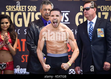 Carson, california, Stati Uniti d'America. 8 Sep, 2017. Antonio Nieves (USA) il pugilato : Antonio Nieves degli Stati Uniti assiste il funzionario pesare-in per la wbo super pesi mosca titolo bout al centro stubhub a Carson, california, Stati Uniti . credito: hiroaki yamaguchi/aflo/alamy live news Foto Stock