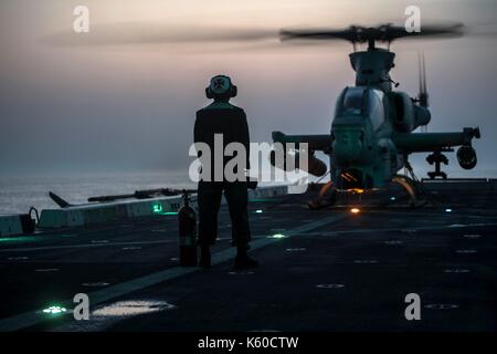 AH-1Z Viper decollo Foto Stock