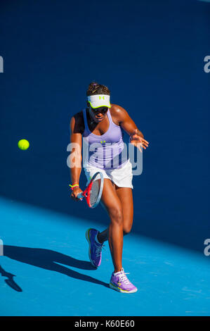 Sloane stephens in match play al 2013 Australian Open Grand Slam Tennis Tournament. L'adolescente ha sconfitto il grand slam champion Serena Williams. Foto Stock