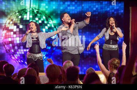 Sister sledge preforma a un concerto di beneficenza a Prestonfield House Hotel, Edinburgh Foto Stock