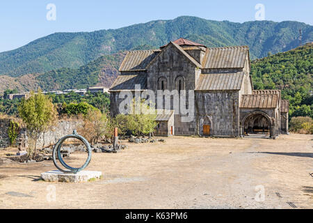 Il monastero di Akhtala in Armenia, un decimo secolo fortifiedArmenian Apostolica Chiesa monastero si trova nella città di Akhtala nel marz di Lori. Foto Stock