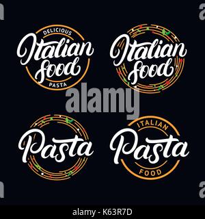Set di cibo italiano e pasta scritto a mano scritte logo, etichette, badge, emblema. moderna calligrafia. spaghetti cerchio. vintage stile retrò. isol Illustrazione Vettoriale